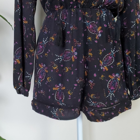 Black Romper - Picture 7 of 10